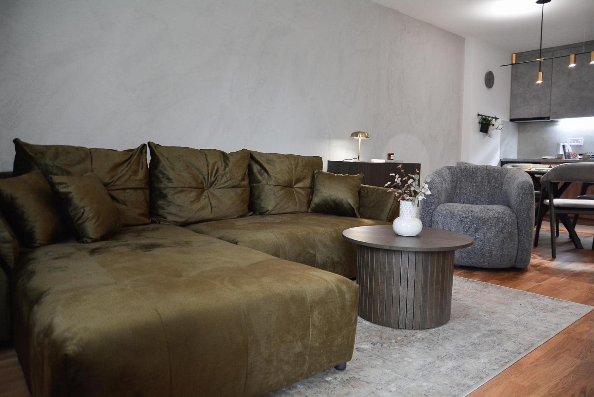 Crown Apartment 3 수보티차 외부 사진