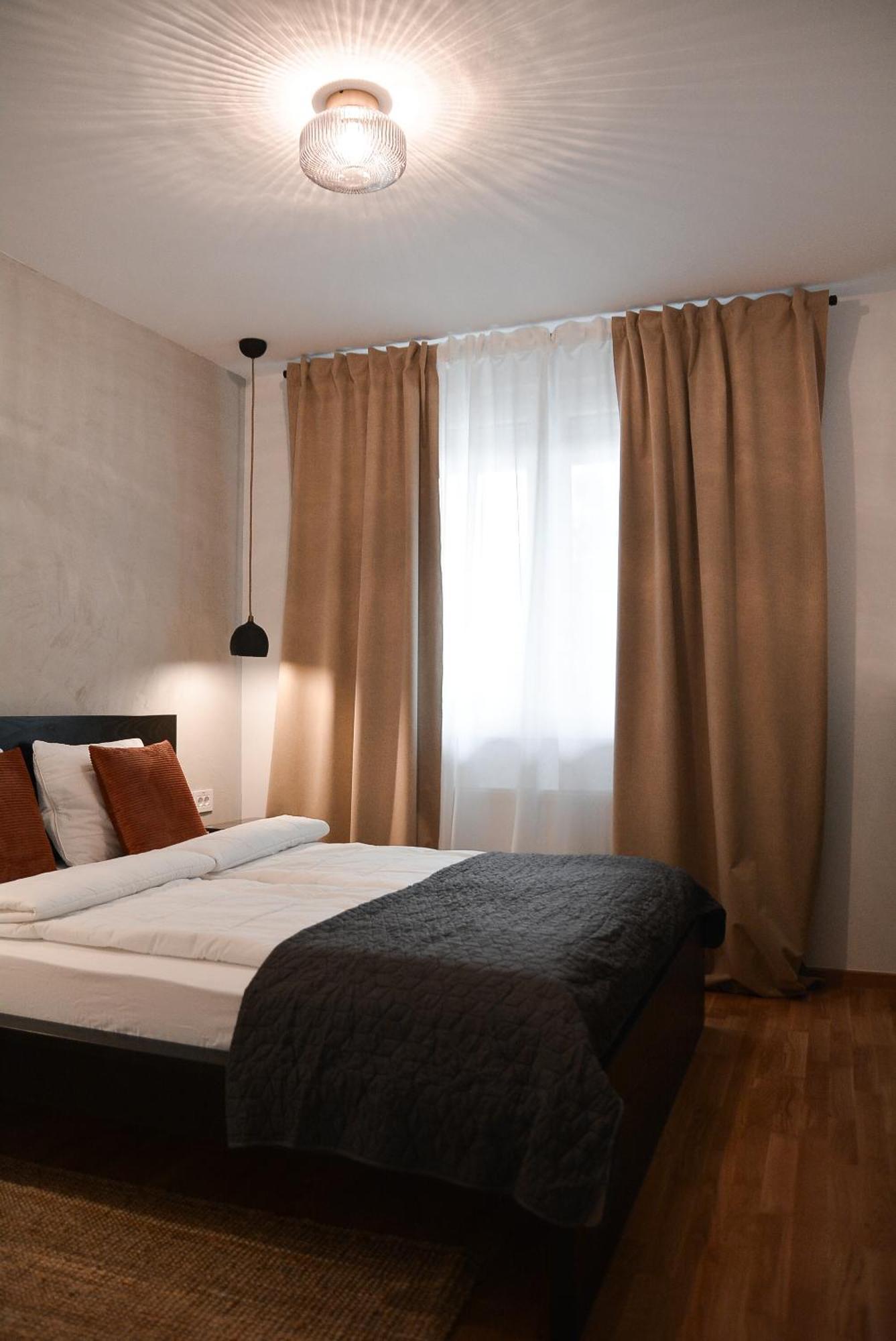 Crown Apartment 3 수보티차 외부 사진