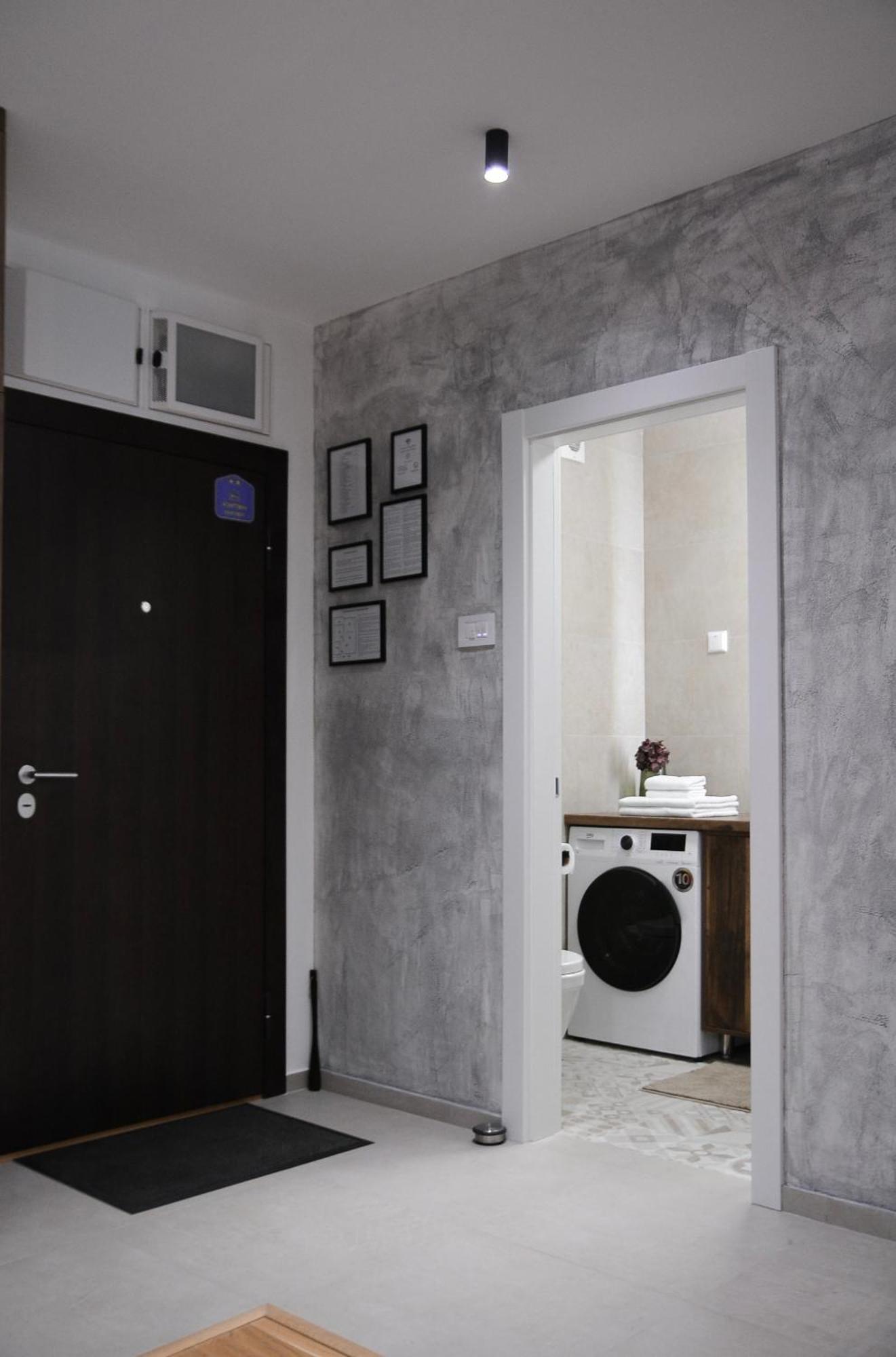 Crown Apartment 3 수보티차 외부 사진